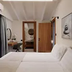 Villa Alia, Your Modern Beachfront Escape