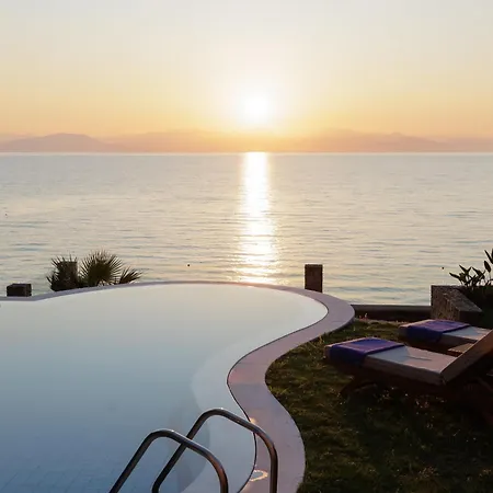 Alia, Your Modern Beachfront Escape Villa