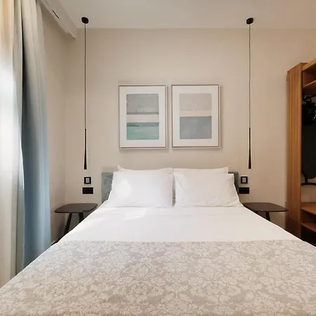Willa Alia, Your Modern Beachfront Escape *
