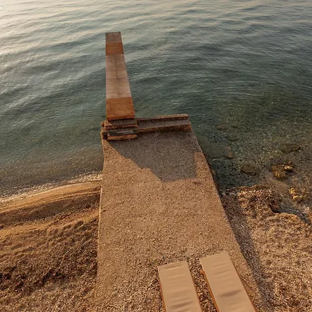 Alia, Your Modern Beachfront Escape