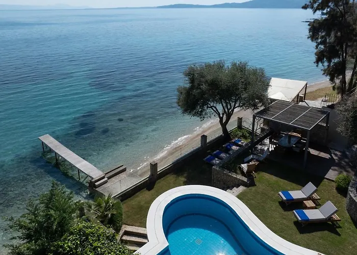 Alia, Your Modern Beachfront Escape * Benitses (Corfu)