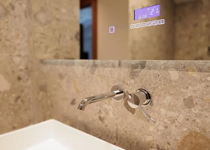 Alia, Your Modern Beachfront Escape * Benitses (Corfu)