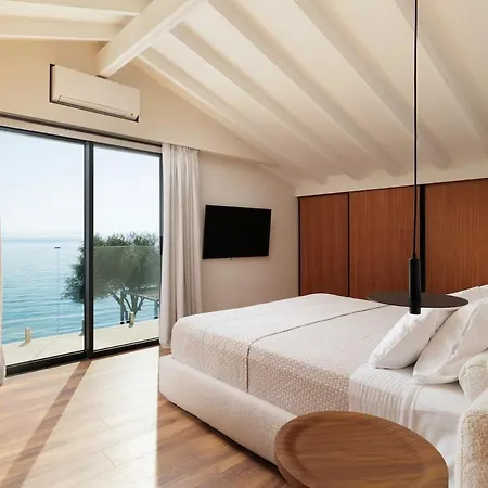 Alia, Your Modern Beachfront Escape Villa
