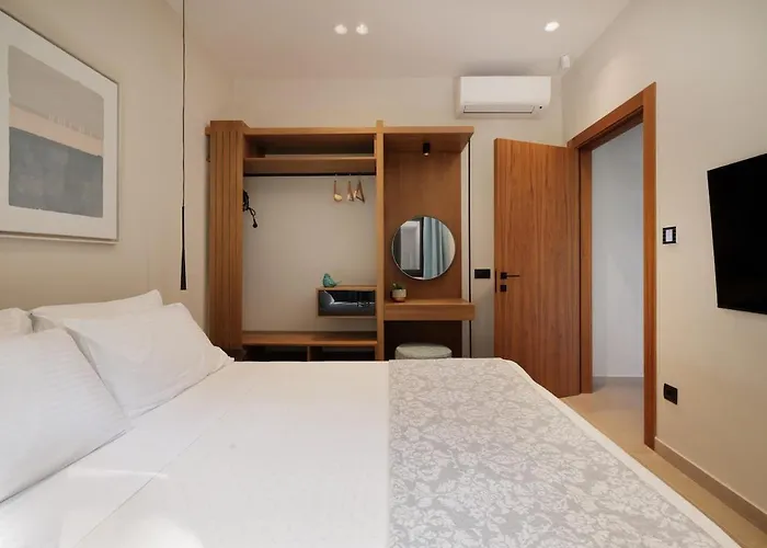 Alia, Your Modern Beachfront Escape Вилла *