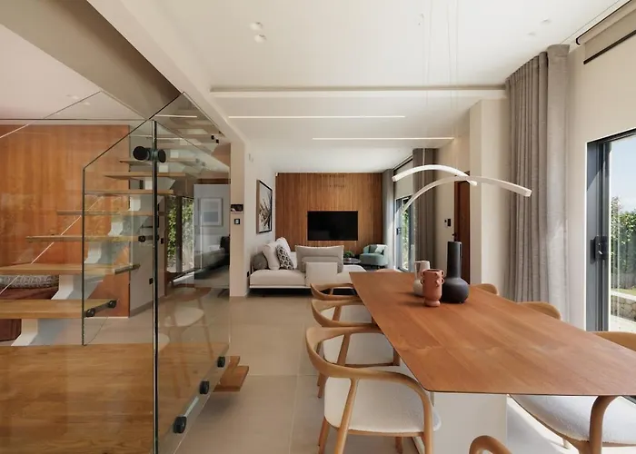Alia, Your Modern Beachfront Escape Вилла *